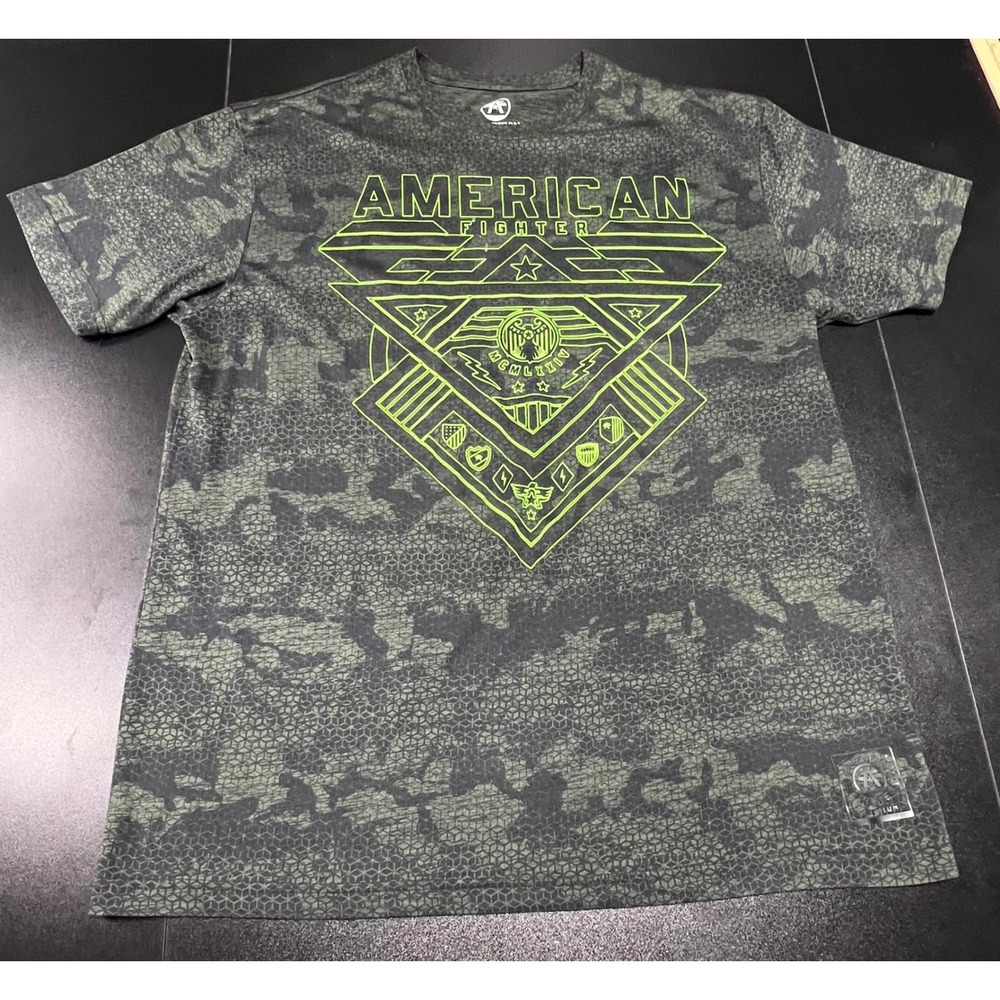 American Fighter Mens‎ Camo Geometric Graphic T-Shirt Green Black 2XL Premium